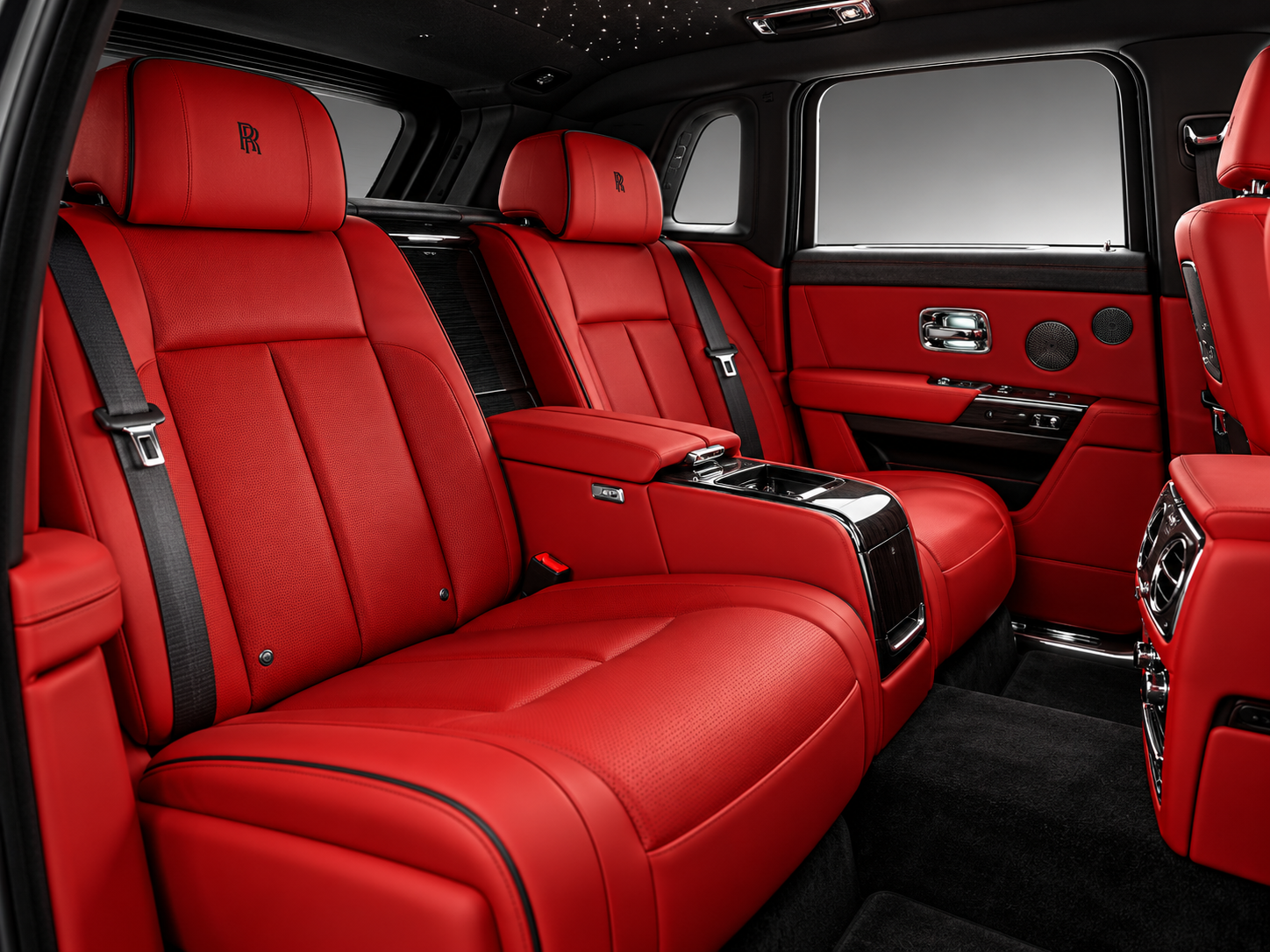 Rolls Royce Cullinan — miniature 7